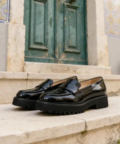 finsburyshoes shop Mocassins ADELE Vernis Noir*Femme Mocassins & Derbies|Tous Les Souliers