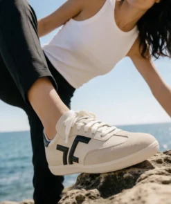 finsburyshoes shop Sneakers MATHILDE Créme et Noir*Femme Baskets & Sneakers|Tous Les Souliers